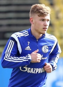 Max Meyer Fußballschuhe